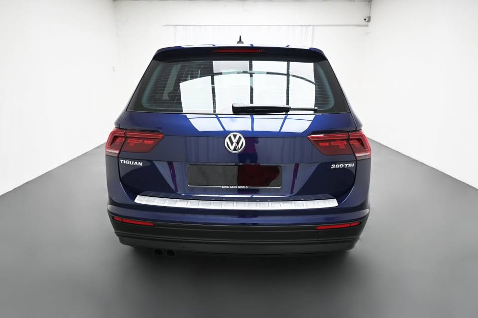 2020-volkswagen-tiguan-14-allure-highline-fsr-powerboot-low-mileage-big-4
