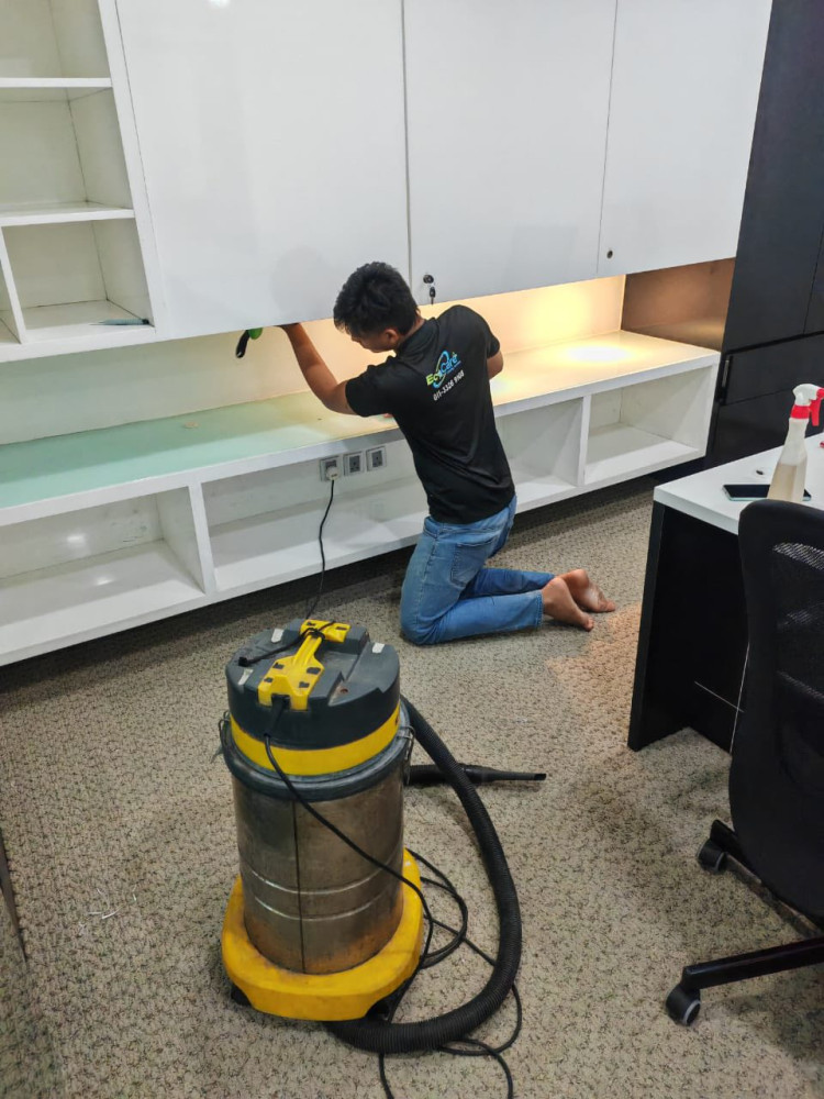 ecocare-cleaning-services-big-1